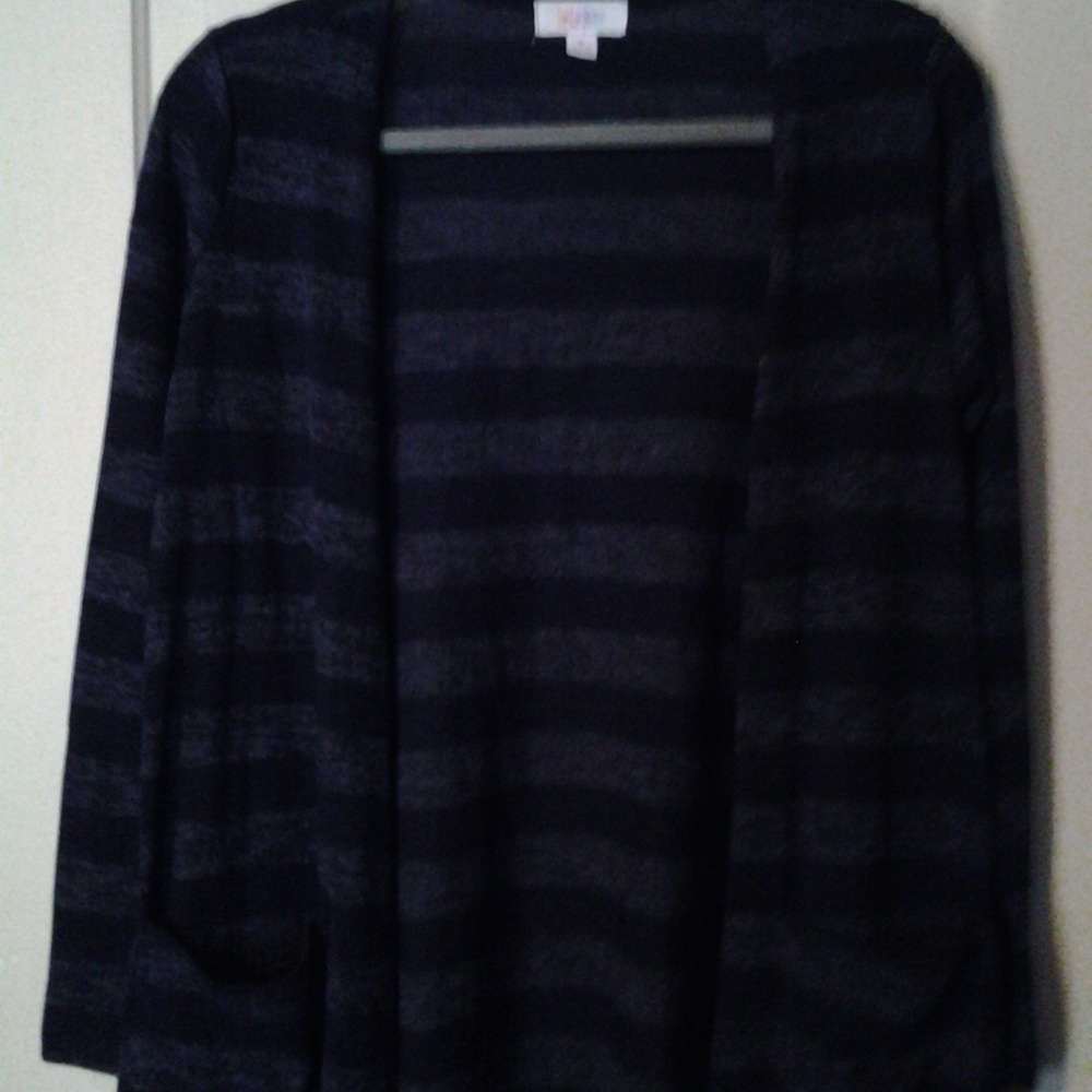 LuLaRoe Sarah Cardigan Size Small ... NWT!